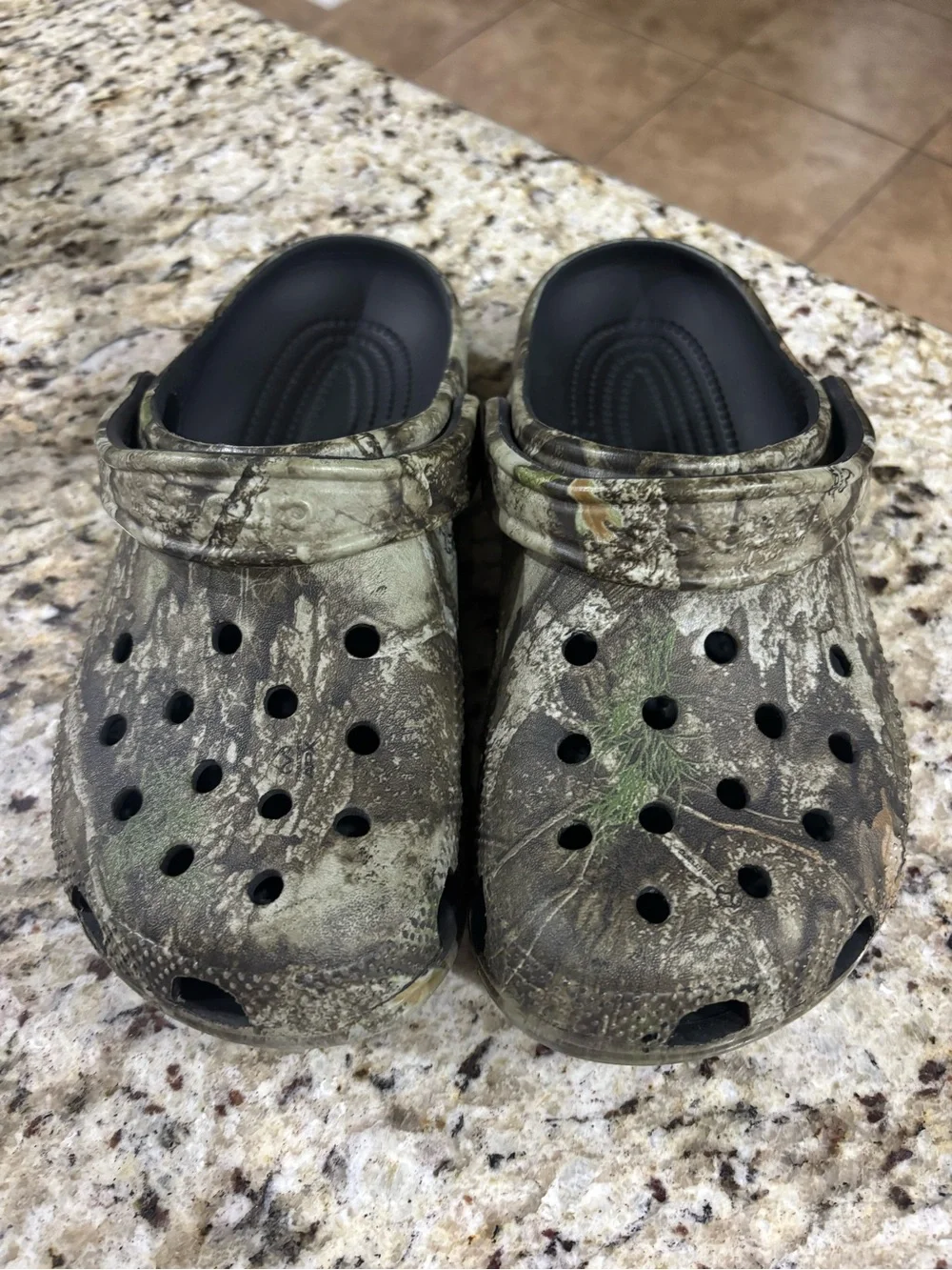 CROCS Realtree Camo M5/W7